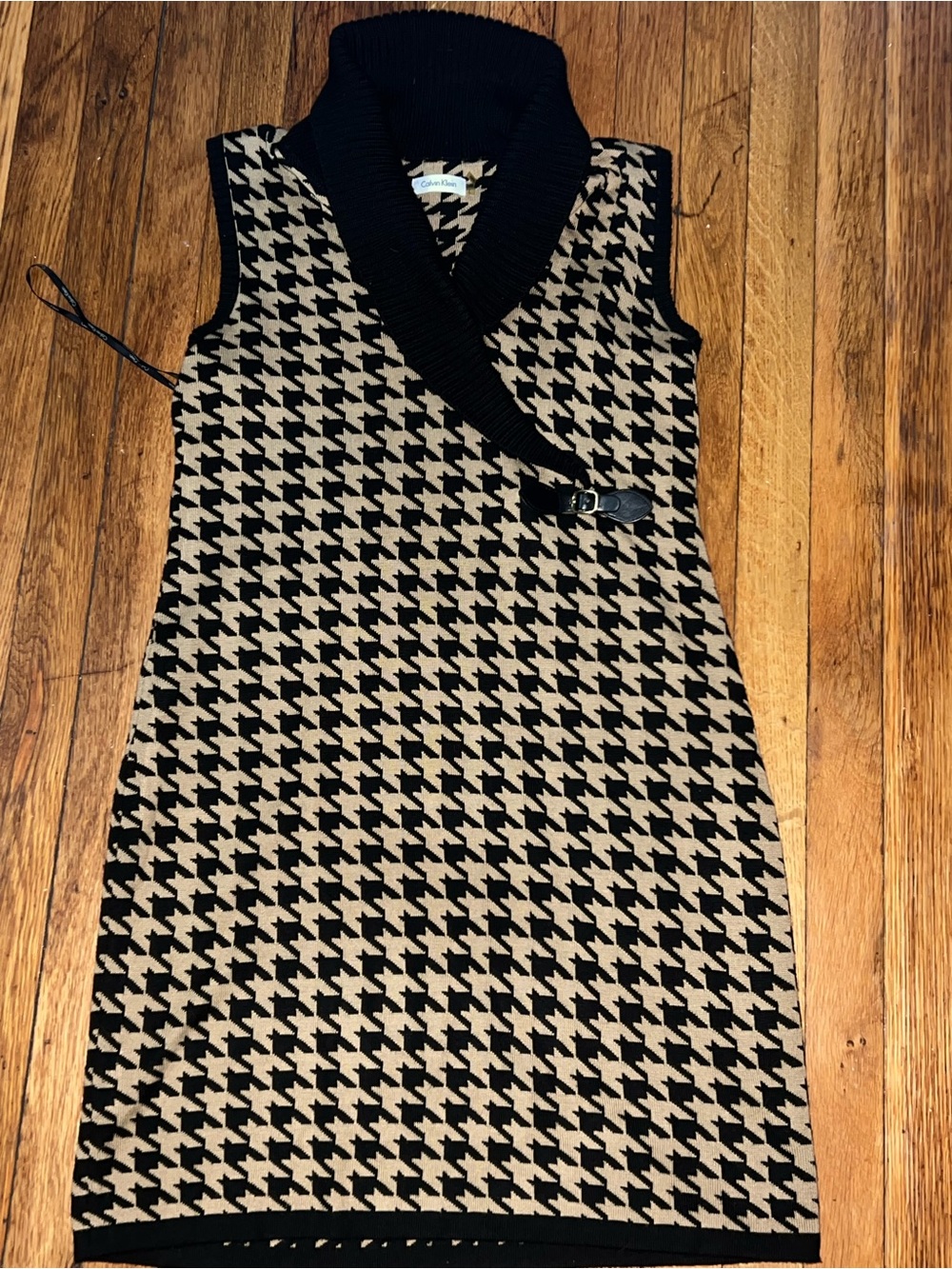 Calvin Klein Black and Tan Houndstooth Shawl-Collar Midi Dress